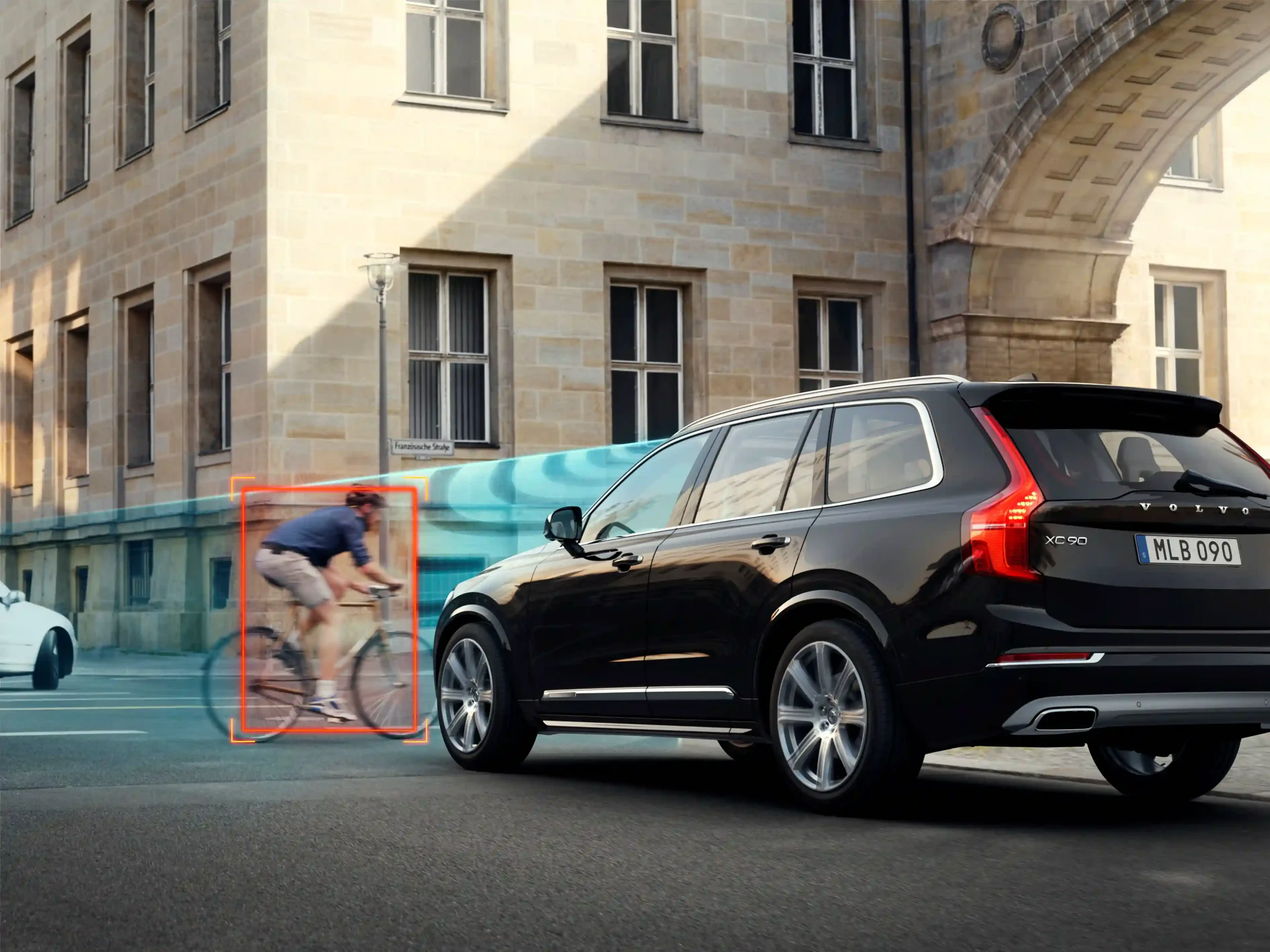 Công nghệ an toàn của Volvo
