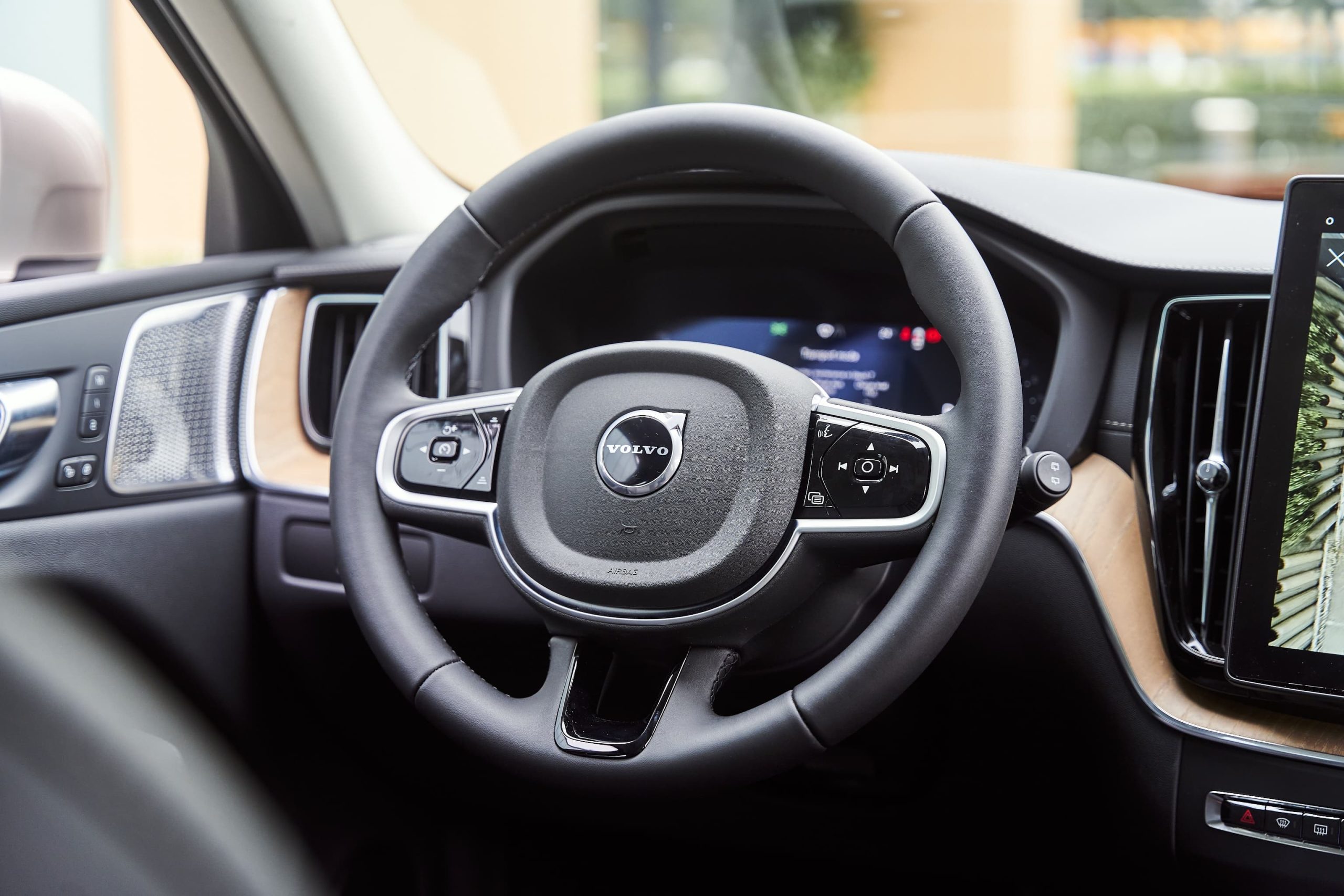 Volvo XC60 Plug-in Hybrid Ultra 2026