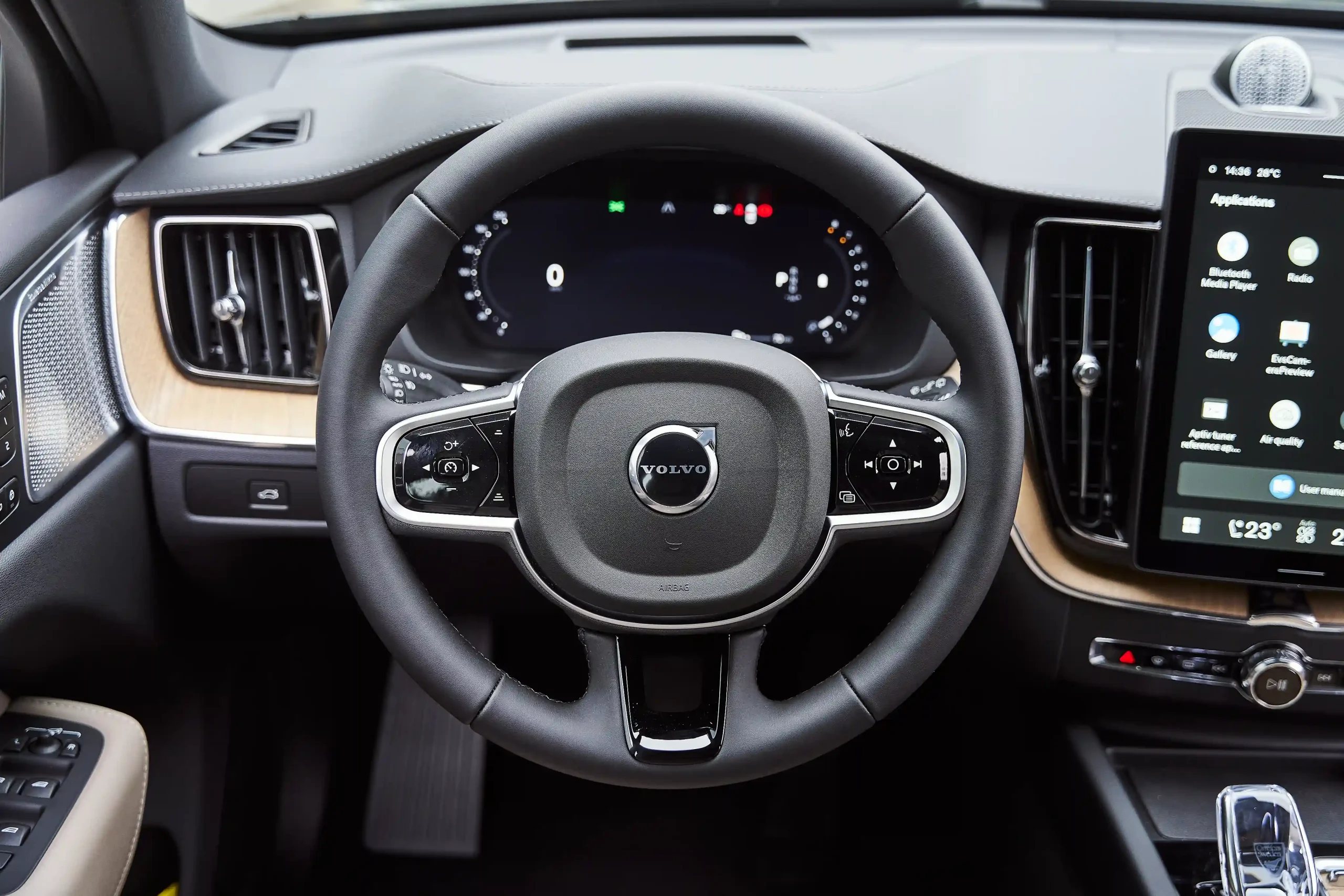 Volvo XC60 Ultra 2026