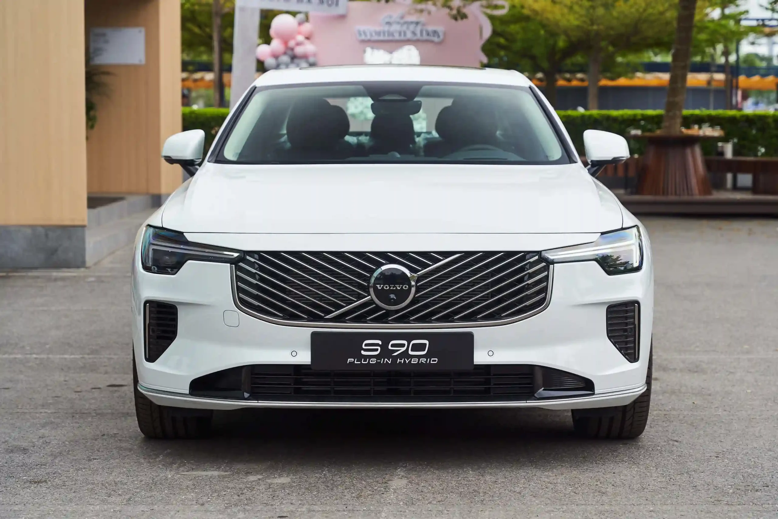 Volvo S90 Plug-in Hybrid Ultra 2026