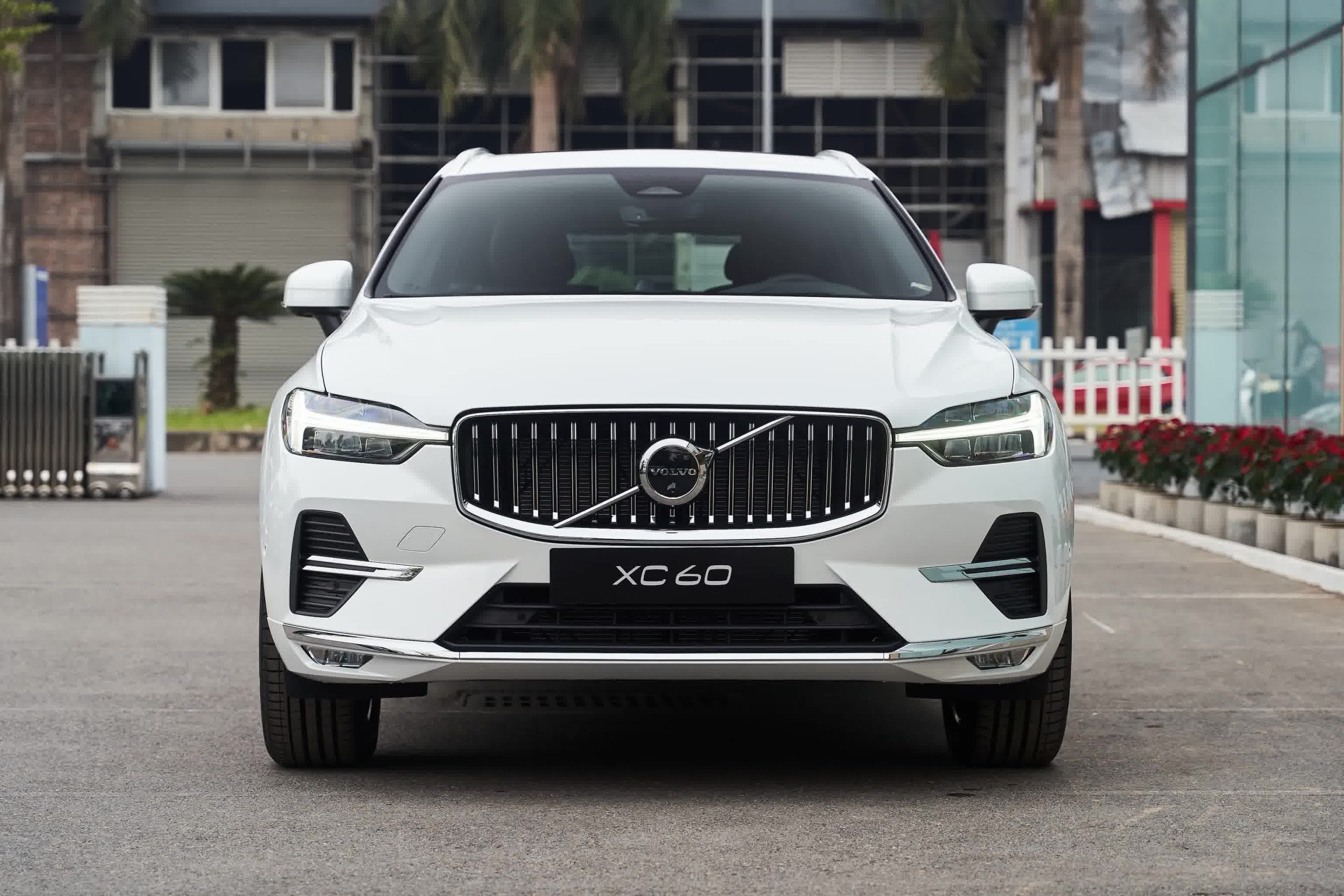 Volvo xc60 màu trắng