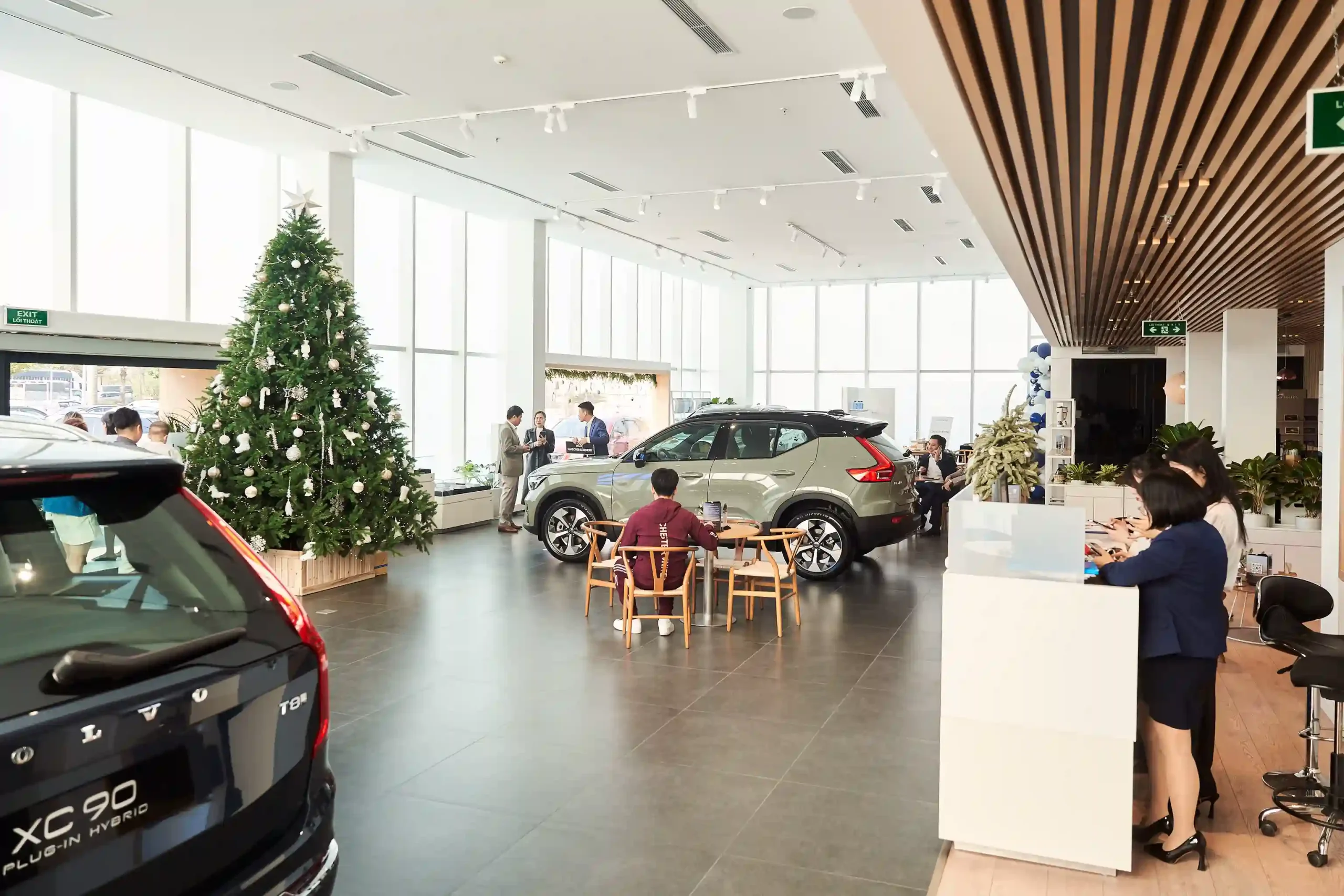 Showroom Volvo Car Hà Nội