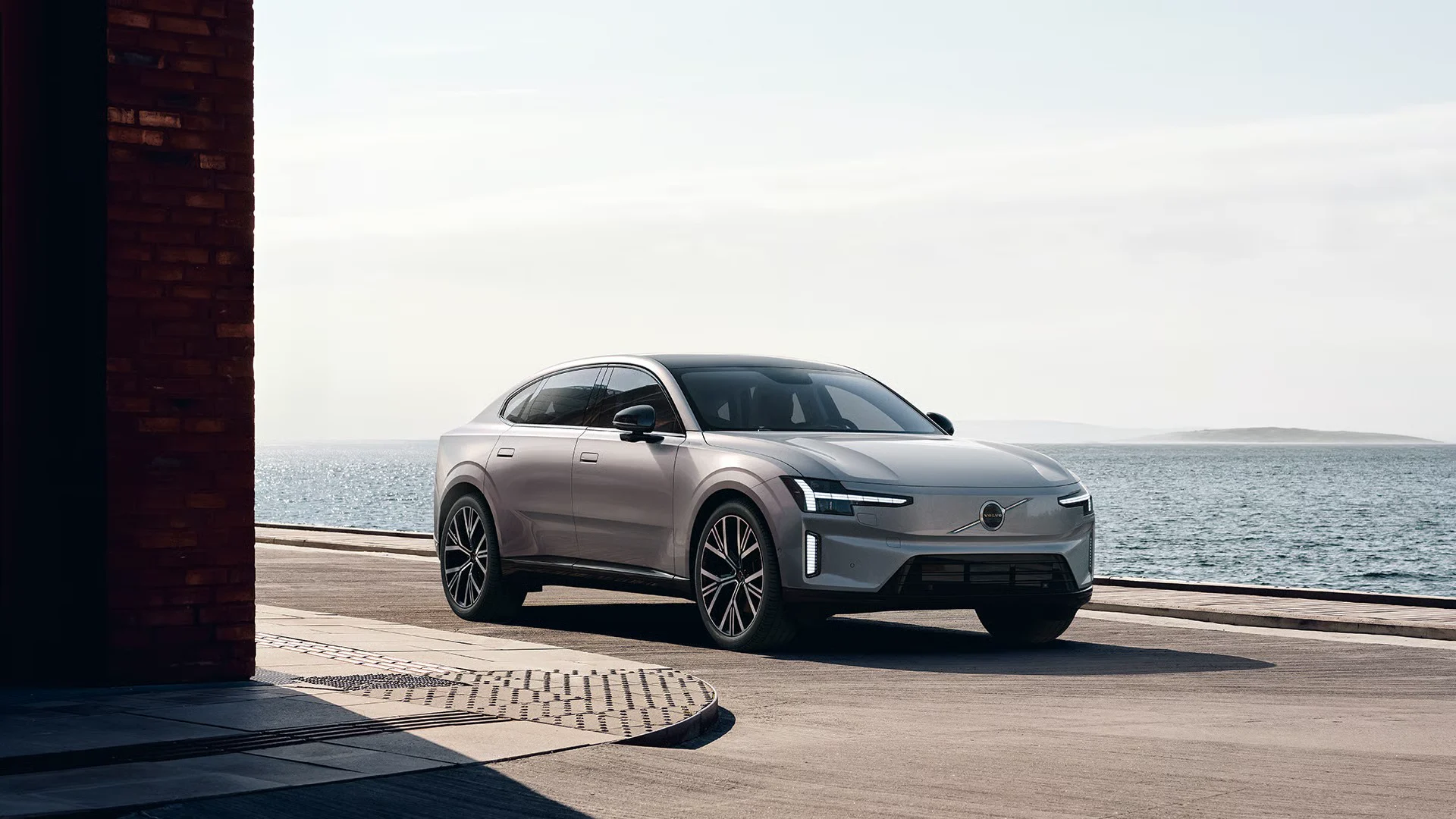 Volvo ES90